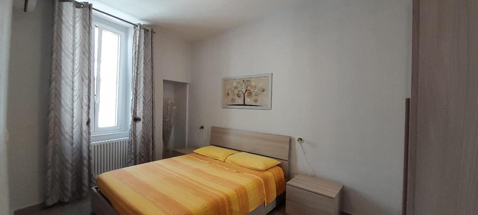 Ledueffe Casa Vacanze 比谢列 外观 照片